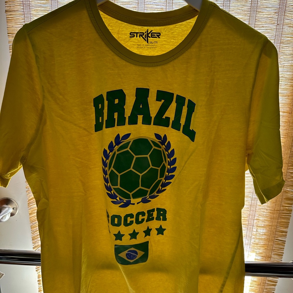 Soccer Football Team Brazil Yellow T-Shirt Size XXL